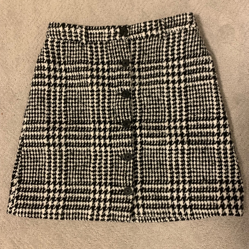 Tribal Jeans in Black/white checkered wool skirt